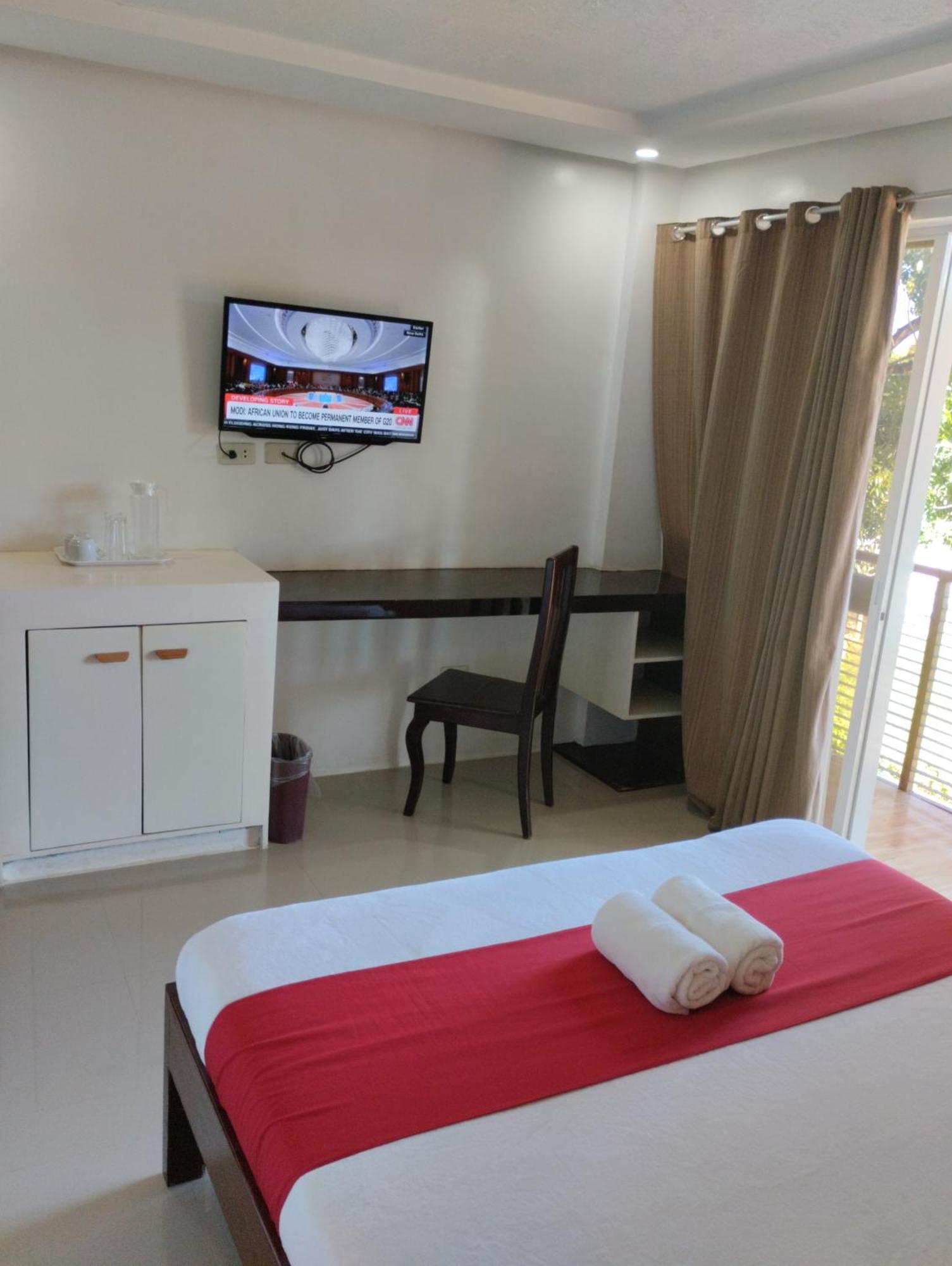 Royale Parc Hotel Puerto Princesa Palawan Екстериор снимка