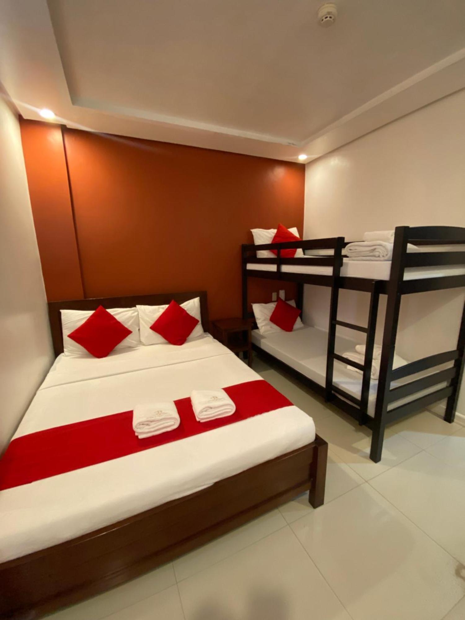 Royale Parc Hotel Puerto Princesa Palawan Екстериор снимка